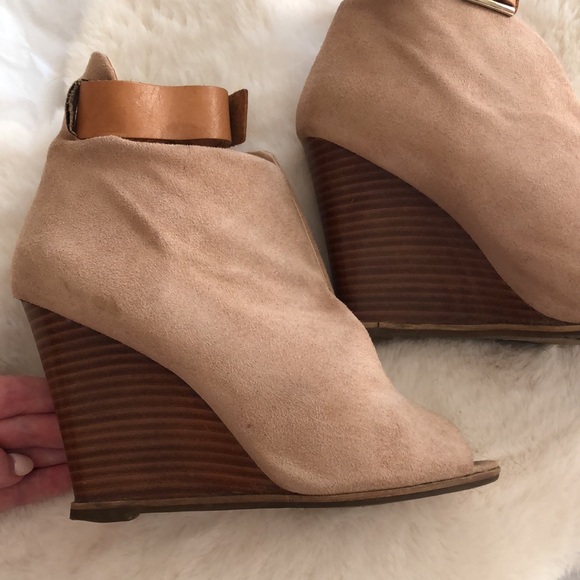ZIGI SOHO • “STRUT” Wedge Faux Suede Booties with Gold Buckle Ankle Strap - Picture 7 of 16